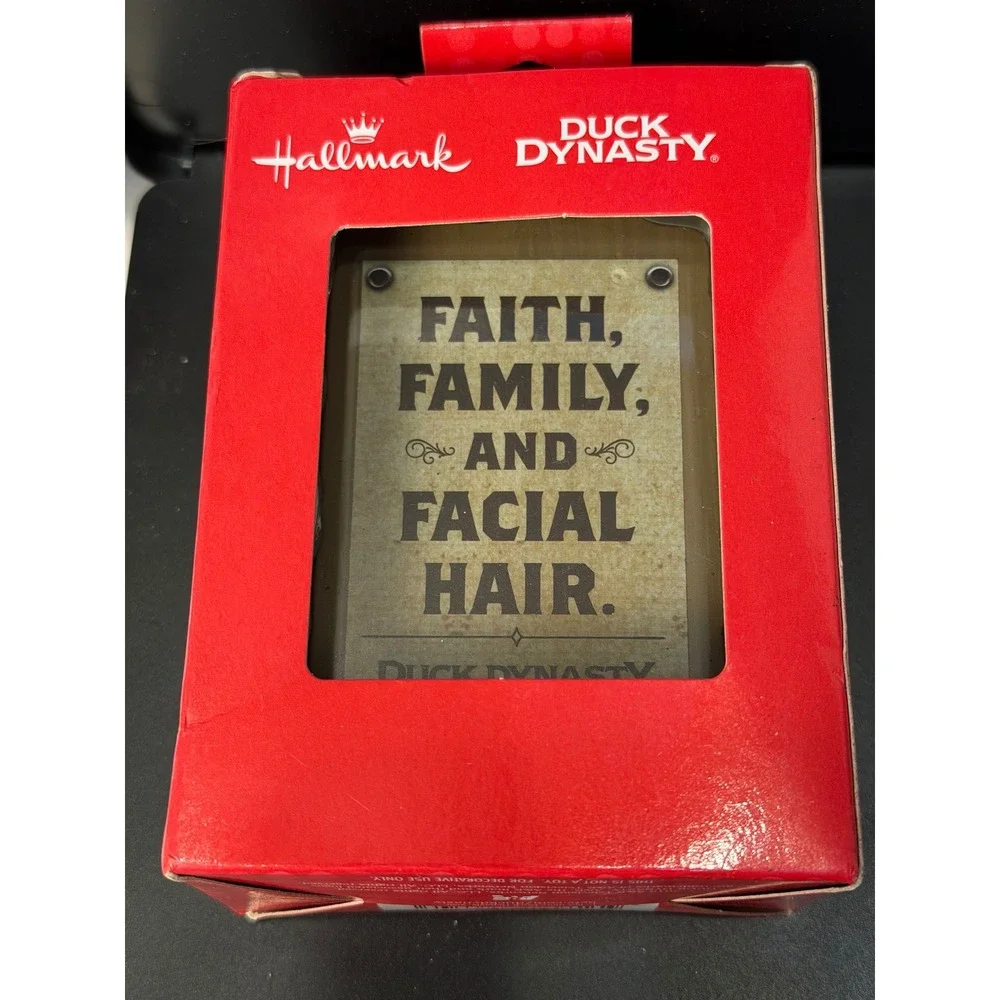 Hallmark Duck Dynasty Christmas Tree Ornament Faith Family Facial Hair NIB